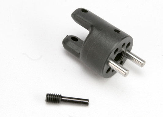 Traxxas 5457 Revo Yoke with 4x15mm Screw Pin
